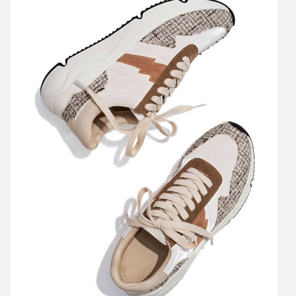 Oasis Society Sneaker - Pamela Tweed